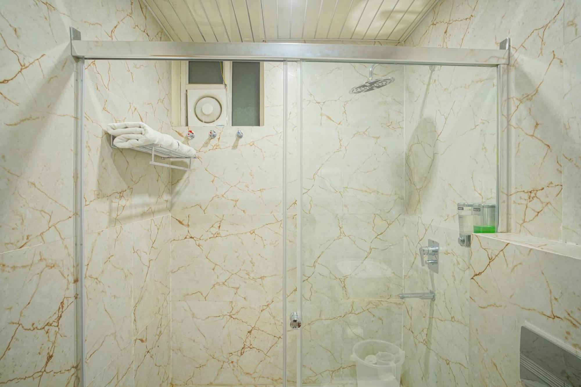 Hotel Nirvana Bliss, Behind Parmarth Niketan Ришикеш Экстерьер фото