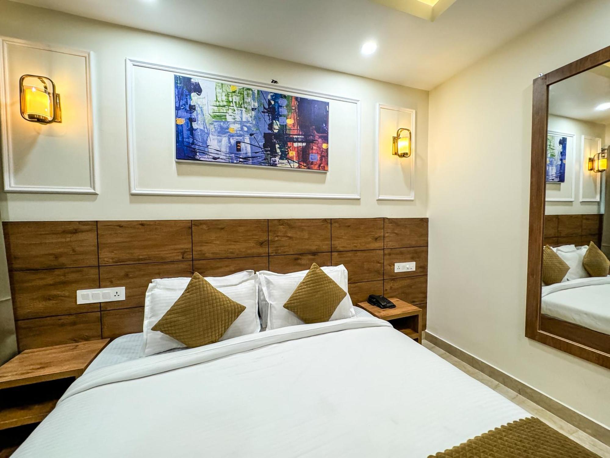 Hotel Nirvana Bliss, Behind Parmarth Niketan Ришикеш Экстерьер фото