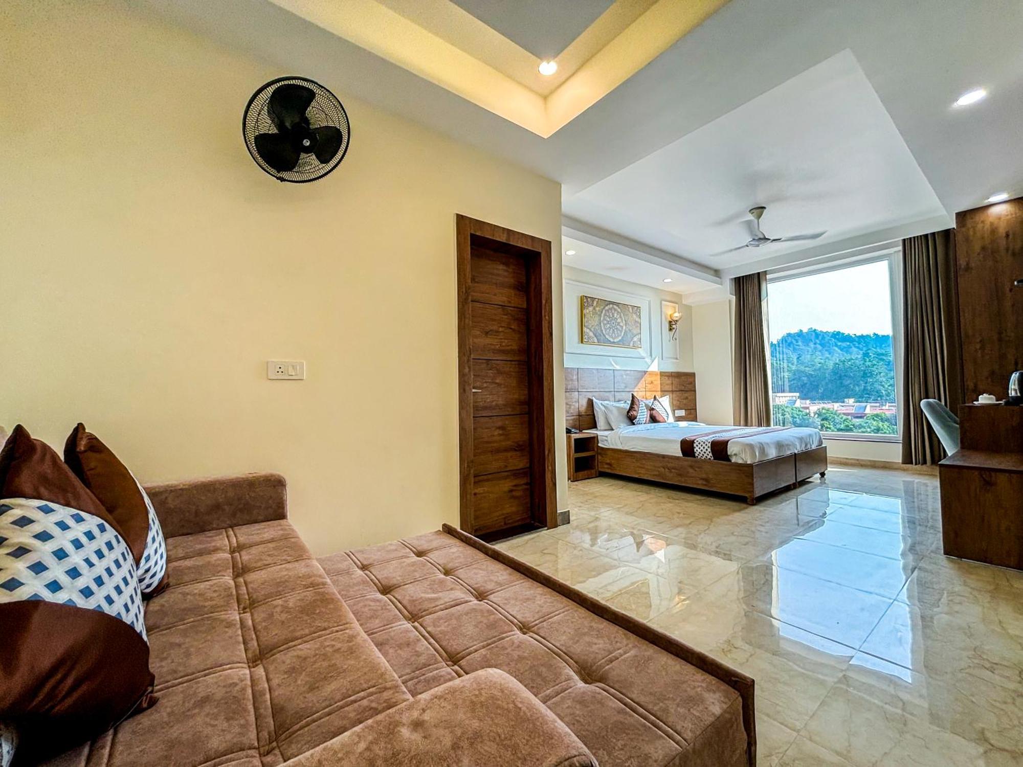 Hotel Nirvana Bliss, Behind Parmarth Niketan Ришикеш Экстерьер фото
